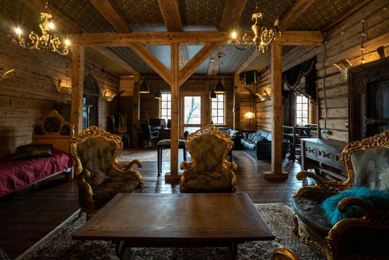 Fontaine Mansion Apartment Liepaja Luaran gambar
